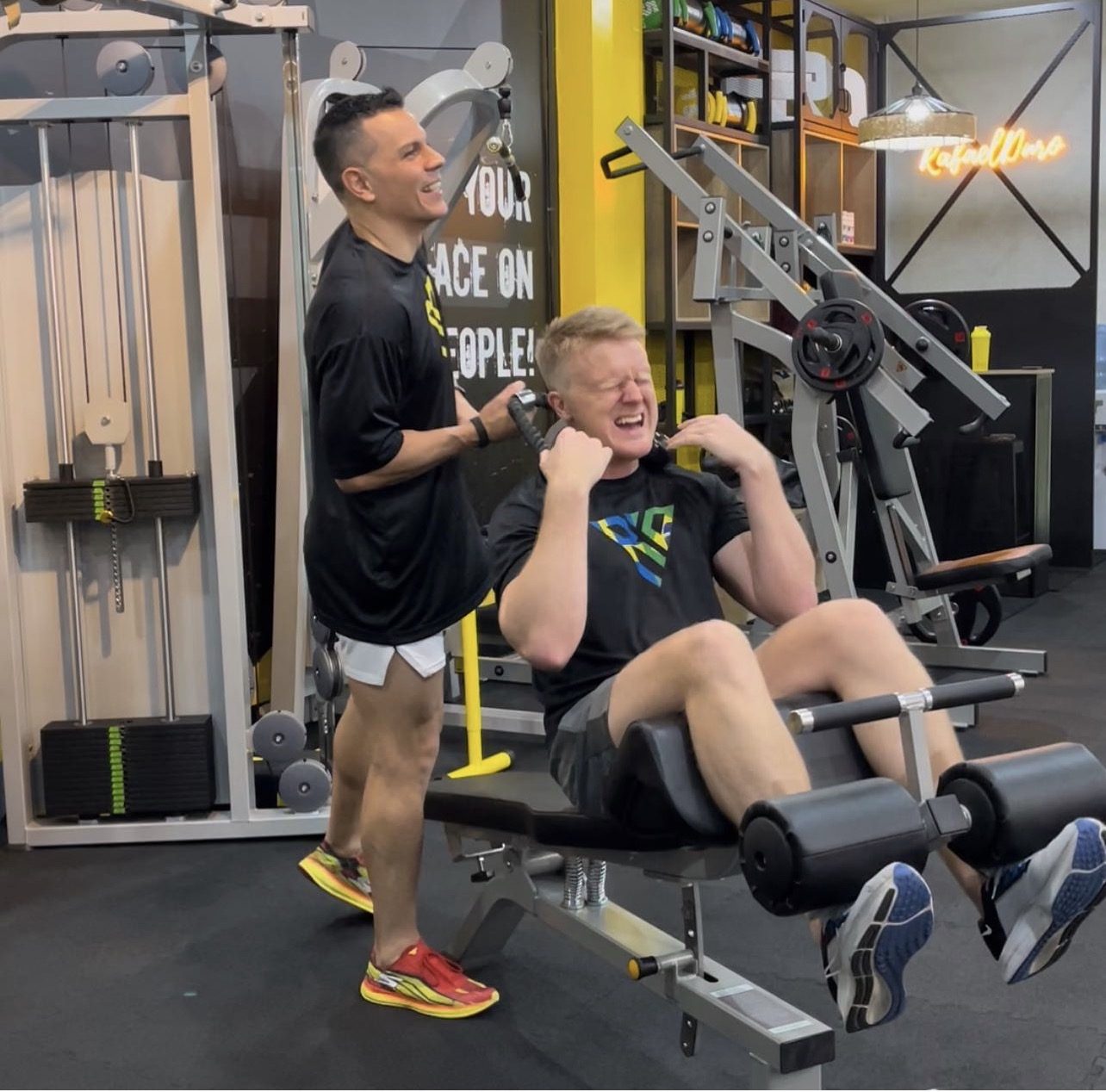 Rafael coaching a personal training client at the studio in Straits Quay